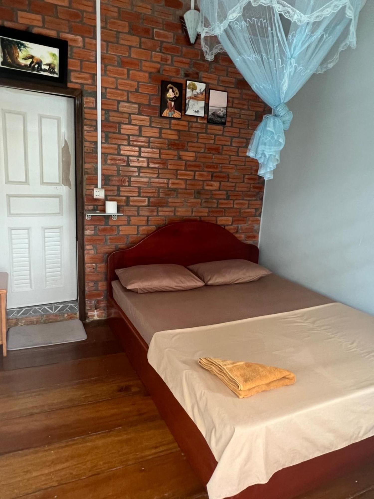 Ing Ing Guesthouse Koh Rong Sanloem Bagian luar foto