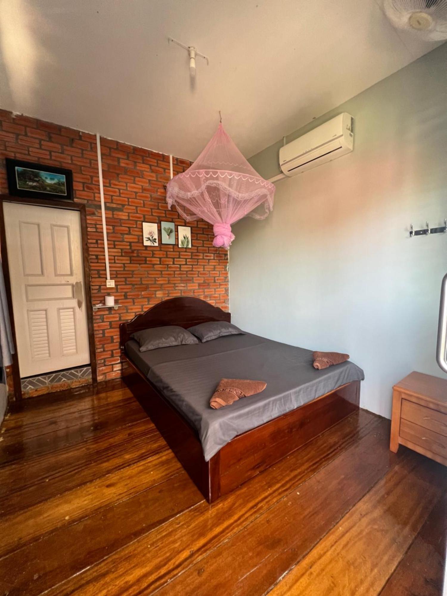 Ing Ing Guesthouse Koh Rong Sanloem Bagian luar foto